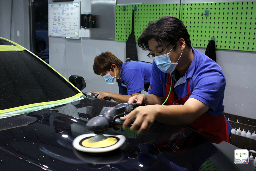 BMW F10 535d 치료하기! 광택작업 후기! (베스트샤인 오토팩토리 + 차량 흠집 제거+주차장테러 범인검거!+ 동판교까페+오시정) 관련 이미지 45