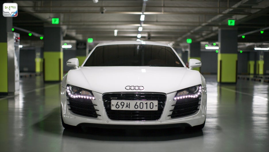 [뉴 아우디 R8 V10] 새로운 아우디의 R8을 소개합니다. 베이비 R8 아우디 TTS도 함께! 관련 이미지 1