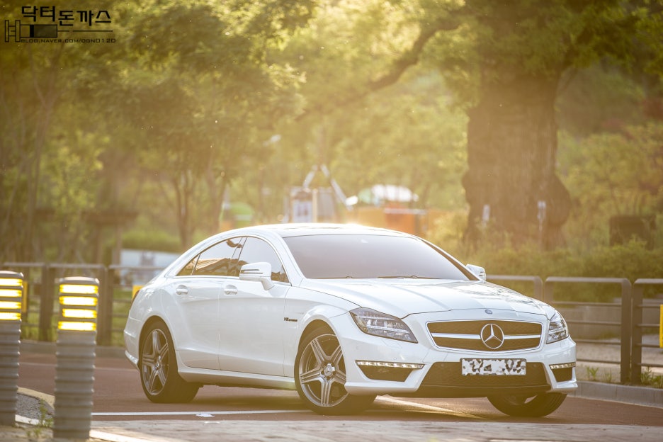 벤츠 CLS 63 AMG 시승기. 이쁘고 배기음 좋은 KTX. 관련 이미지 1