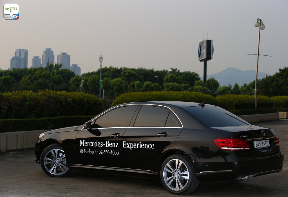 벤츠 신형 E클래스 시승기. E300 시승기. 벤츠 E클래스 페이스리프트. 관련 이미지 39