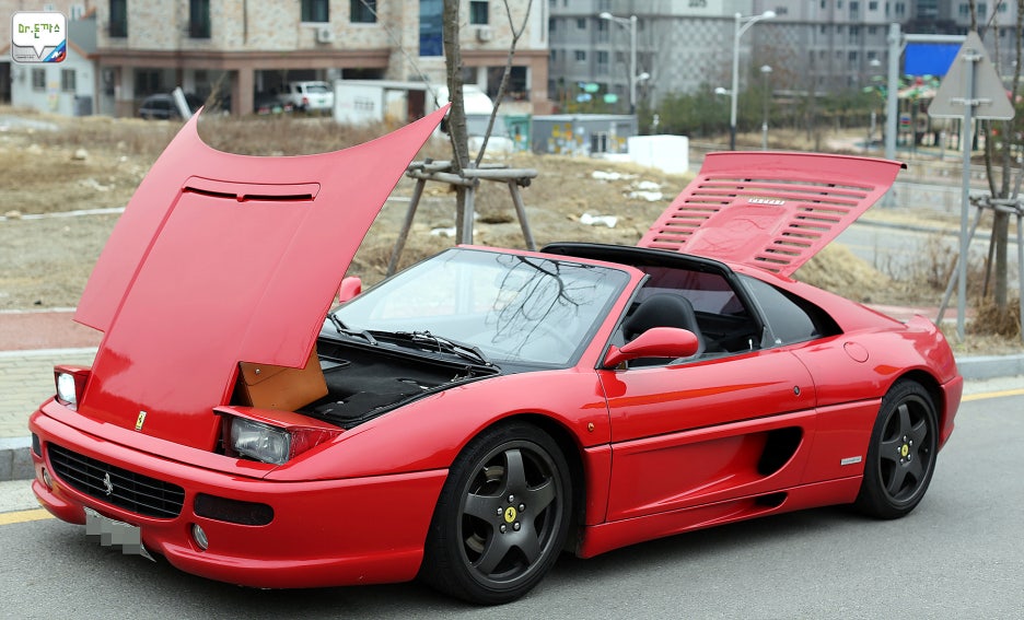 [페라리 F355 GTS] 세월이 가도 멋진 스포츠카 페라리 F355를 소개합니다. 관련 이미지 28
