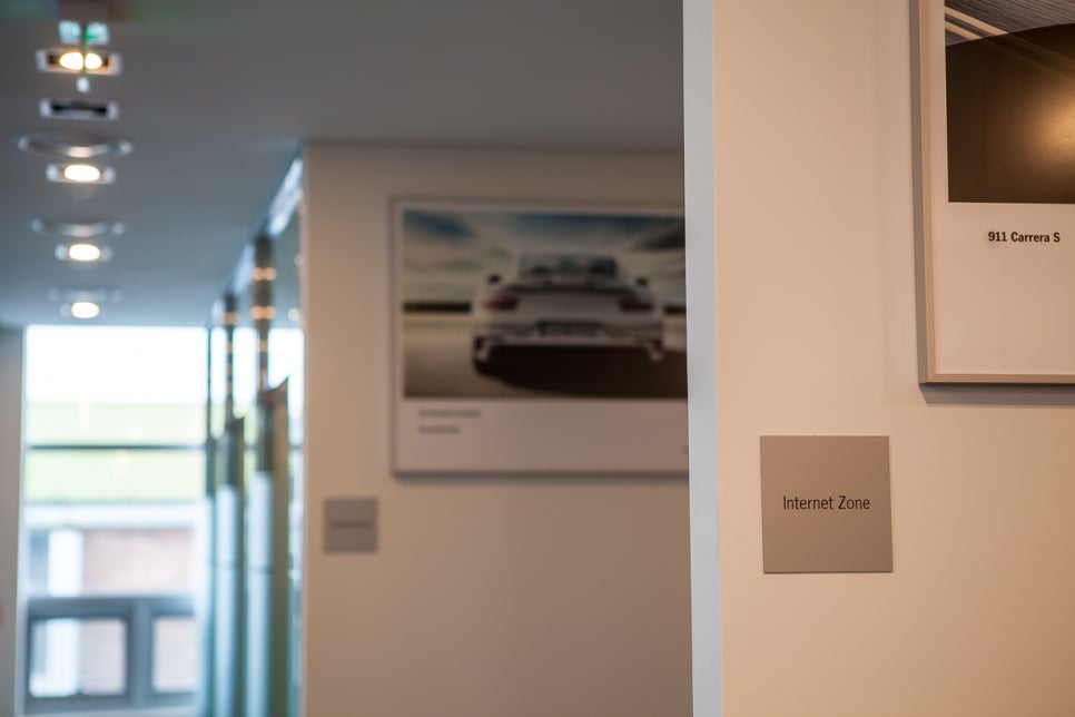 SSCL 포르쉐 센터 분당 워크샵 (Porsche Centre Bundang Workshop) 투어 with 포르쉐 911 GT3 관련 이미지 50