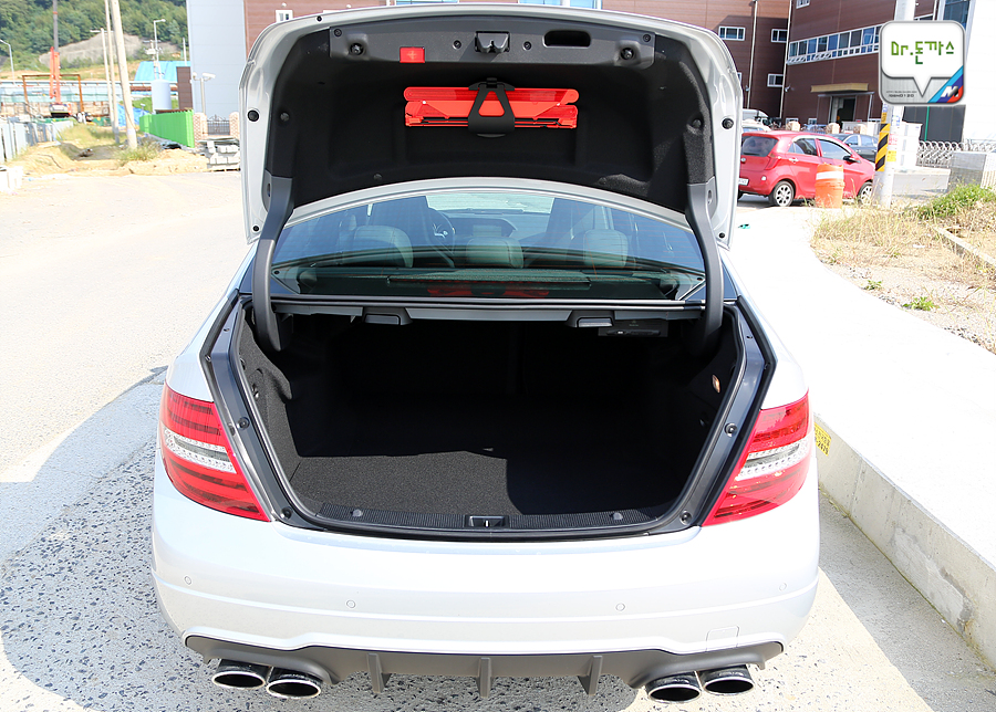 [시승기] 순대국밥과 메르세데스 벤츠 c63 amg 관련 이미지 44