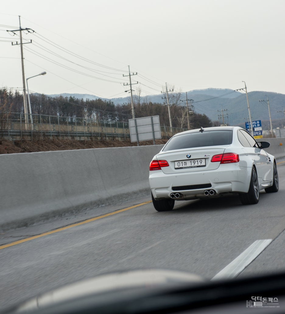 비교시승기-BMW M3 vs 포르쉐 911 카레라4S 관련 이미지 22