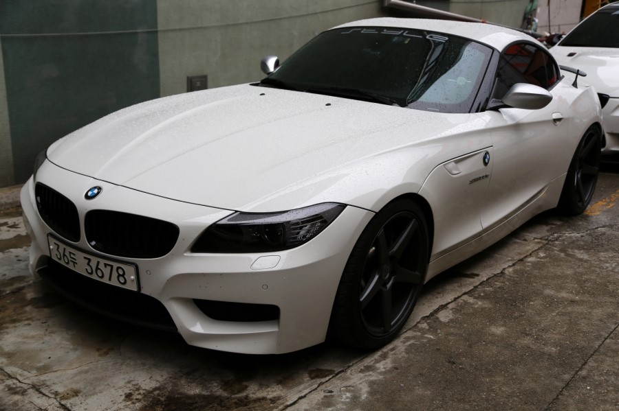 BMW e90 320d 블랙엔 화이트 에디션 하루에 두번 휠 바꾸다!! ( 광명 ez 타이어+ 산본 스타일+ 동판교 맛집+ 커피그리고사람들+브런치) 관련 이미지 48