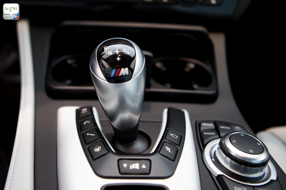 BMW M5 시승기. 괴물세단의 과거 그리고 현재(E39 M5,E60 M5,F10 M5). 관련 이미지 54