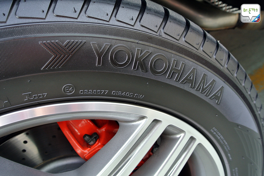 [시승기]벤츠 G63 AMG "남자의 남자에 의한 남자를 위한 자동차  벤츠 G클래스" 관련 이미지 11