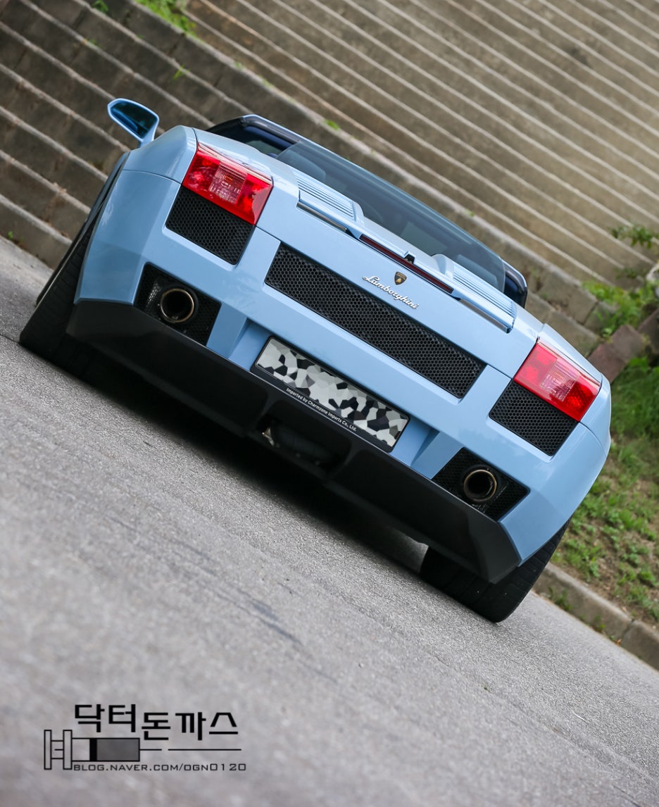 람보르기니 시승기. 람보르기니 가야르도 스파이더 시승기. 황소와의 투우시합. 관련 이미지 59