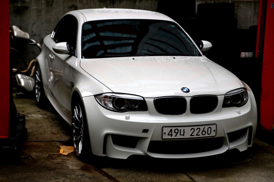 BMW e90 320d 블랙엔 화이트 에디션 하루에 두번 휠 바꾸다!! ( 광명 ez 타이어+ 산본 스타일+ 동판교 맛집+ 커피그리고사람들+브런치) 관련 이미지 49