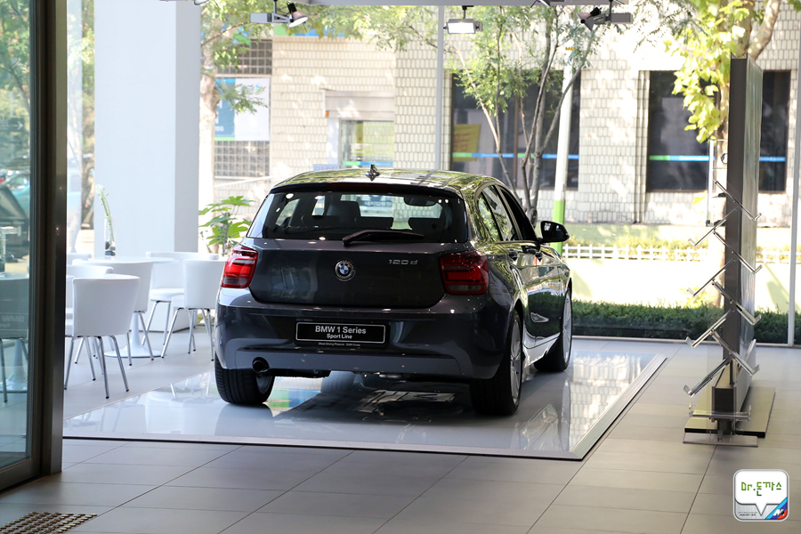 [비교시승기] BMW 뉴 1시리즈 해치백 vs 폭스바겐 골프 관련 이미지 3