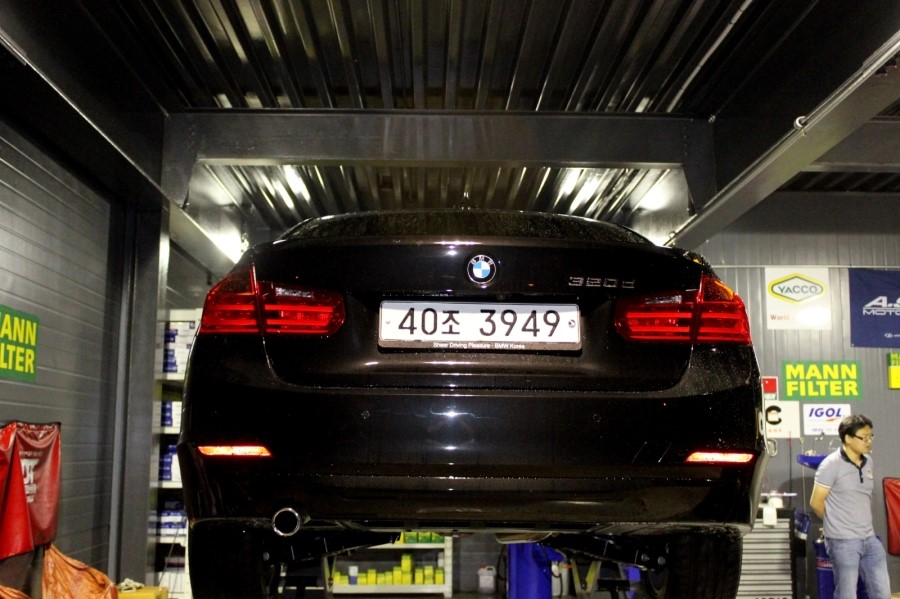 BMW f30 320d 엔진 오일 교환 ( 분당,판교 엔진오일+오일웍스+f30+320d+포르쉐911+GTS+모토렉스) 그리고 사냥꾼 님을 만나다. 관련 이미지 4