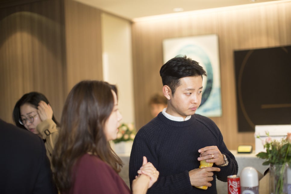 오가나피부과 오픈식에 참석해주신 모든 분들께 감사의 인사를 드립니다! 그리고 미니쿠퍼 JCW 관련 이미지 17