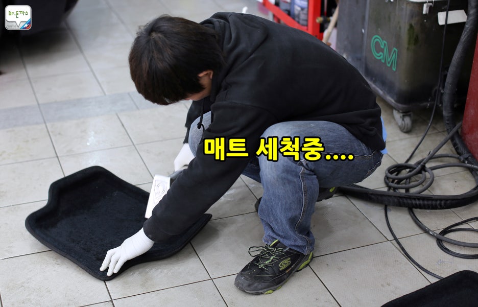 초보자도 가능한 셀프로 하는 자동차 실내크리닝! 실내세차 노하우 공개! 관련 이미지 42