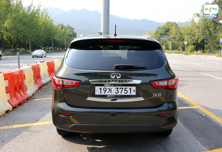 [시승기] 인피니티 JX 35 !   너는 누구니???  (CYF군+인피니티차량 총정리+SUV수입차+외제차SUV+캠핑카+캠핑용차량) 관련 이미지 23