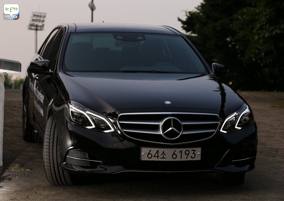 벤츠 신형 E클래스 시승기. E300 시승기. 벤츠 E클래스 페이스리프트. 관련 이미지 40