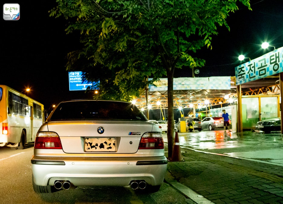 BMW M5 시승기. 괴물세단의 과거 그리고 현재(E39 M5,E60 M5,F10 M5). 관련 이미지 13