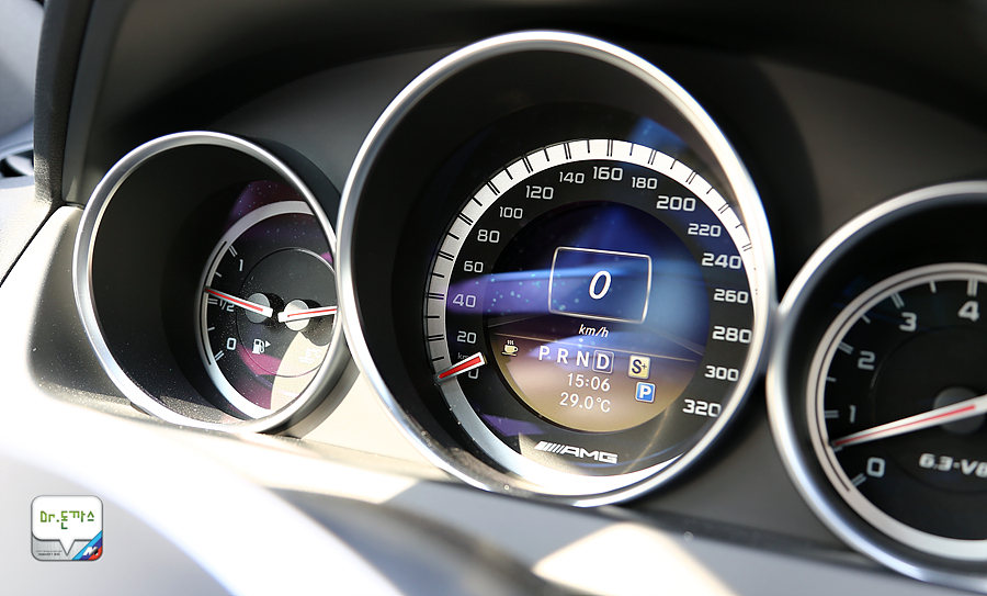 [시승기] 순대국밥과 메르세데스 벤츠 c63 amg 관련 이미지 90