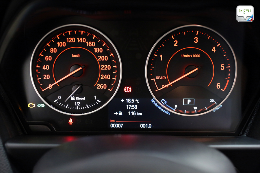 3000만원대 BMW 신형 뉴 1시리즈 해치백+118d 어반과 120d 스포츠 중에 뭘 살까? (어반과 스포츠 비교분석 ) 관련 이미지 76