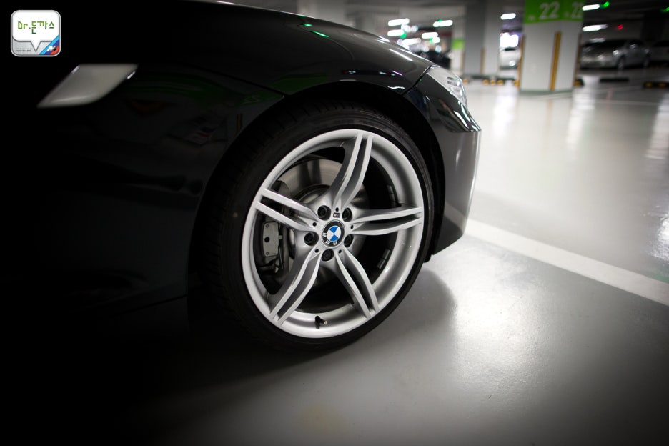 BMW z4 35is 시승기 - 엉덩이 춤을 추며 타는 로드스터의 매력. 관련 이미지 8