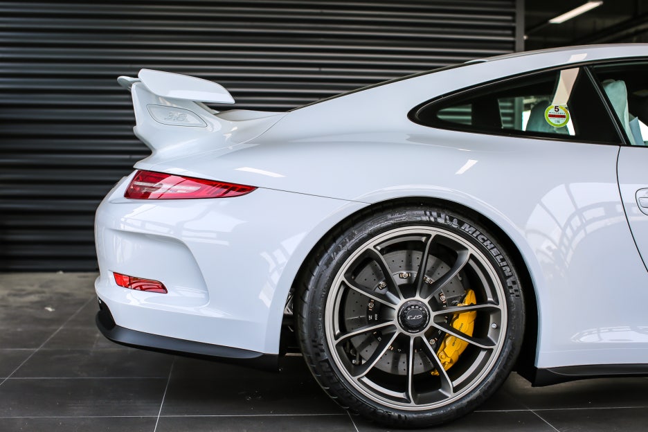 닥터돈까스의 포르쉐 911 GT3 출고기 운명적인 만남 관련 이미지 22