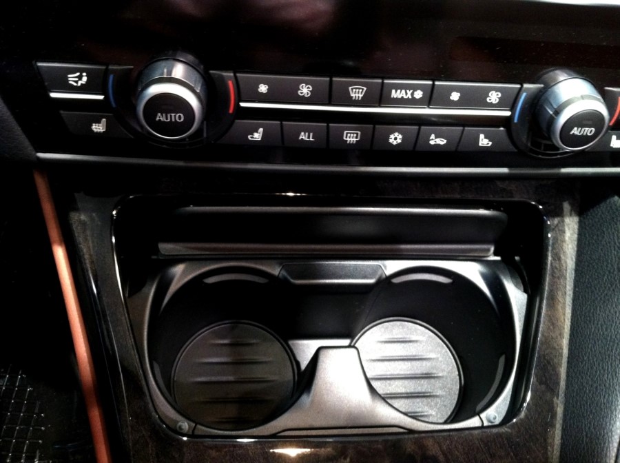 BMW f10 535d 엔진오일 첫번째 BSI+BMW 분당 코오롱 서비스 센터 방문기+640i 컨버터블 구경기+캐스트롤 엔진오일(Castrol EDGE Professional BMW LL04 0W-30)+리퀴몰리 첨가제 세라텍 관련 이미지 20
