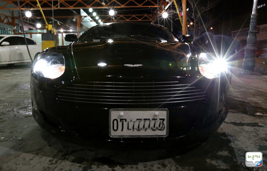 [ 애스턴마틴 db9 ] 위기속에서도 꿋꿋하게 그 명맥을 이어온 영국의 스포츠카! 영화 007시리즈의 본드카! 관련 이미지 18