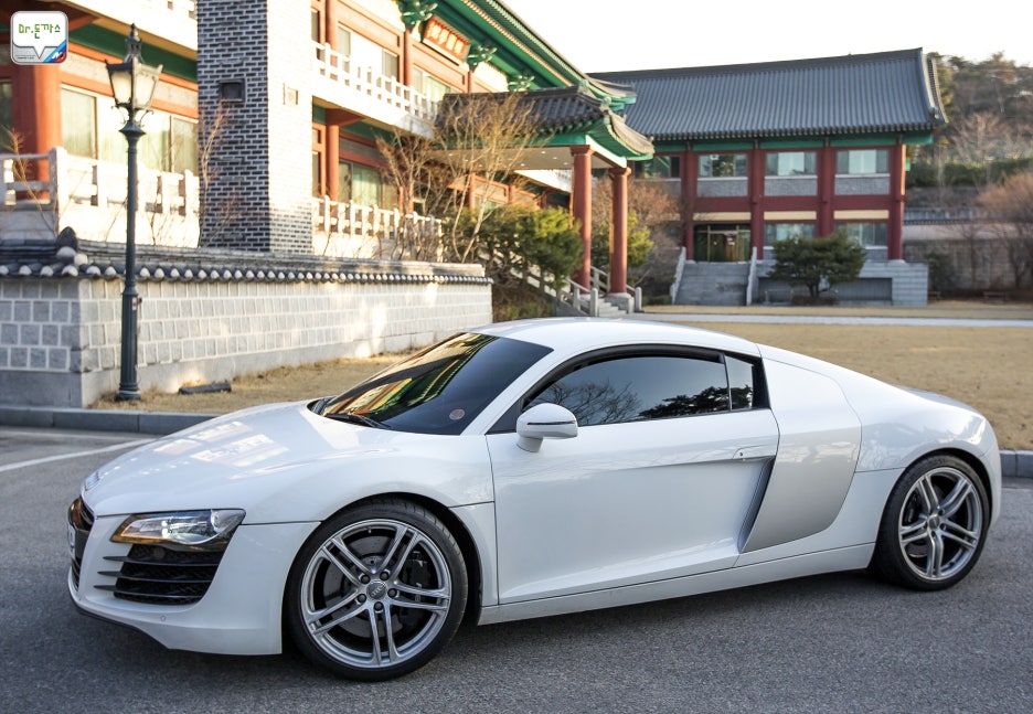 아우디 R8 시승기 1편+R8의 발자취를 따라서+R8 V8 쿠페+R8 V10 쿠페 관련 이미지 7