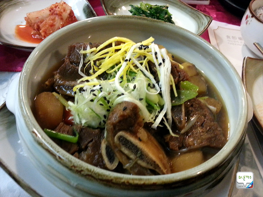 진짜 시로코 R 이 나타났다! (성북동 맛집 + 국화정원 + 한정식 + 간장게장) 관련 이미지 33