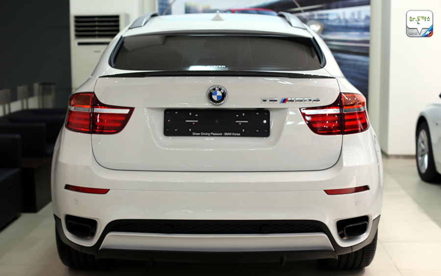 [X6 M50d] 국내에 상륙한 BMW 디젤의 끝판왕을 우연히 만나다! (M550d+X5 M50d+X6 M50d = M performance) 관련 이미지 16