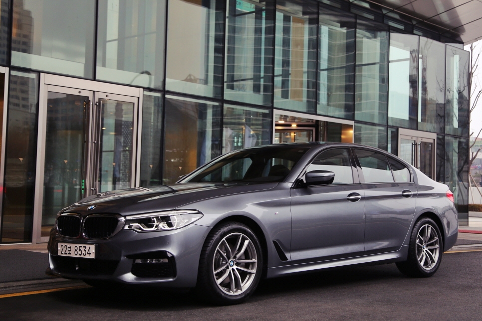 BMW 5시리즈 풀체인지 런칭& 시승기 관련 이미지 22