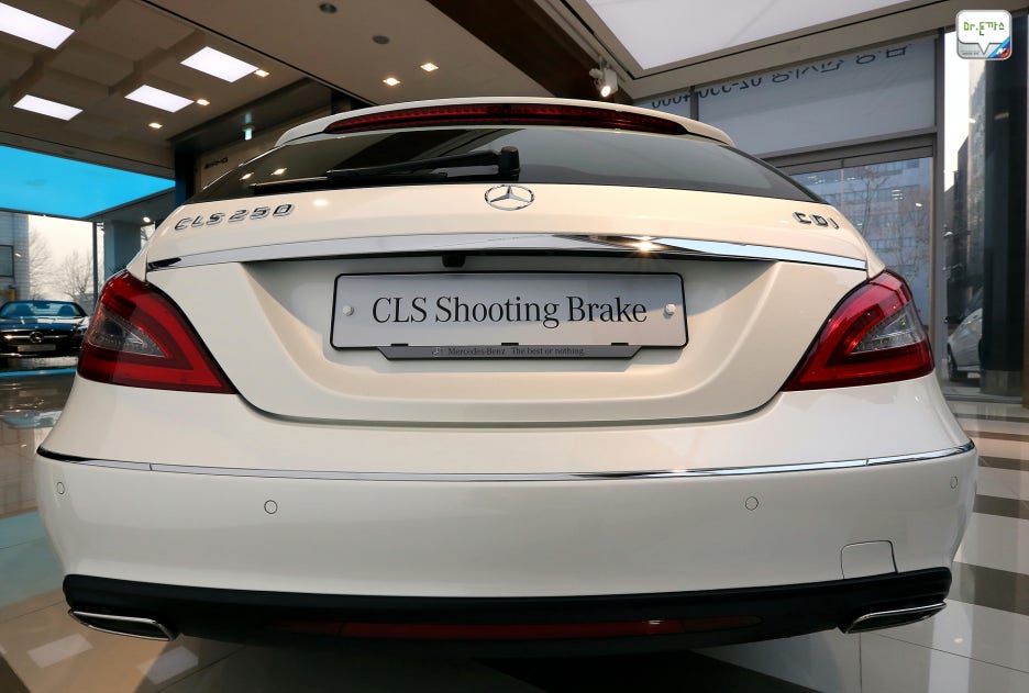 [벤츠 CLS 슈팅브레이크] 스타일과 실용성을 모두 누리고 싶은 당신을 위한 차. CLS 350과의 비교리뷰. 관련 이미지 9