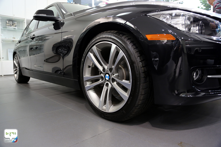 [X6 M50d] 국내에 상륙한 BMW 디젤의 끝판왕을 우연히 만나다! (M550d+X5 M50d+X6 M50d = M performance) 관련 이미지 6