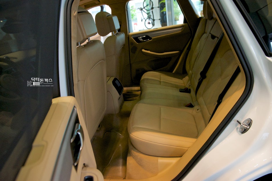 포르쉐 마칸 터보 시승기 관련 이미지 19