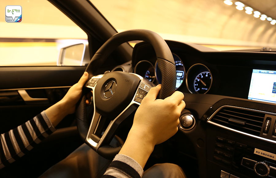 [시승기] 순대국밥과 메르세데스 벤츠 c63 amg 관련 이미지 92