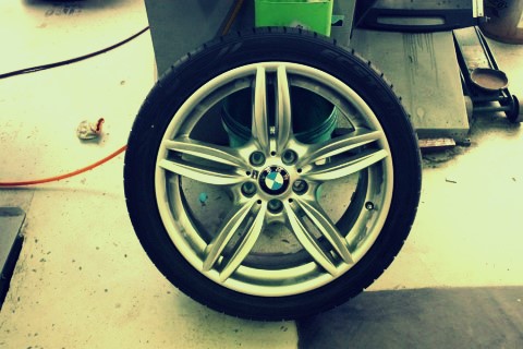 BMW f10 535d 타이어 바꾸다! 금호타이어 ECSTA LE Sport (엘이스포츠+225-40-19 // 275-35-19) 관련 이미지 16