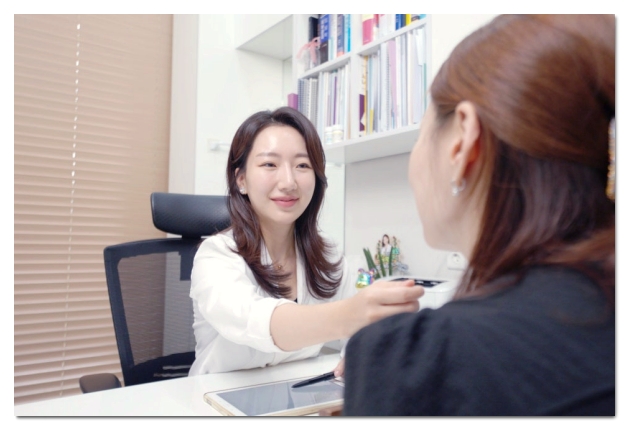 여드름 패인 흉터 레이저 받아도 소용없는 이유와 해결법 관련 이미지 11