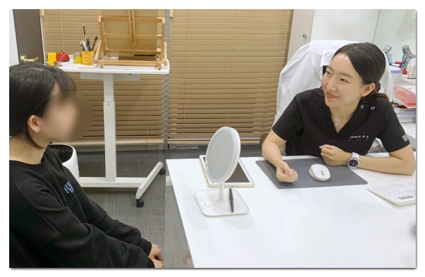 Why Do Nasolabial Fold Filler Prices Vary by Clinic? image 4