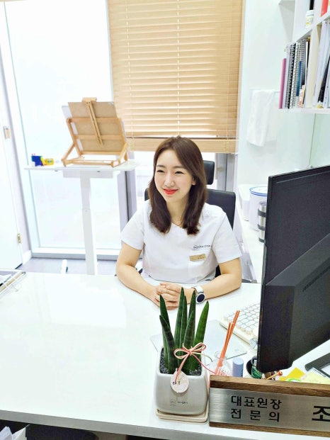 얼굴윤곽주사로 매끈한 얼굴라인 만들어보세요! 관련 이미지 3