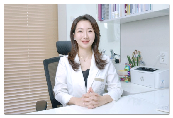 Lip Filler 1cc Before and After: Pain, Duration, and Precautions image 1