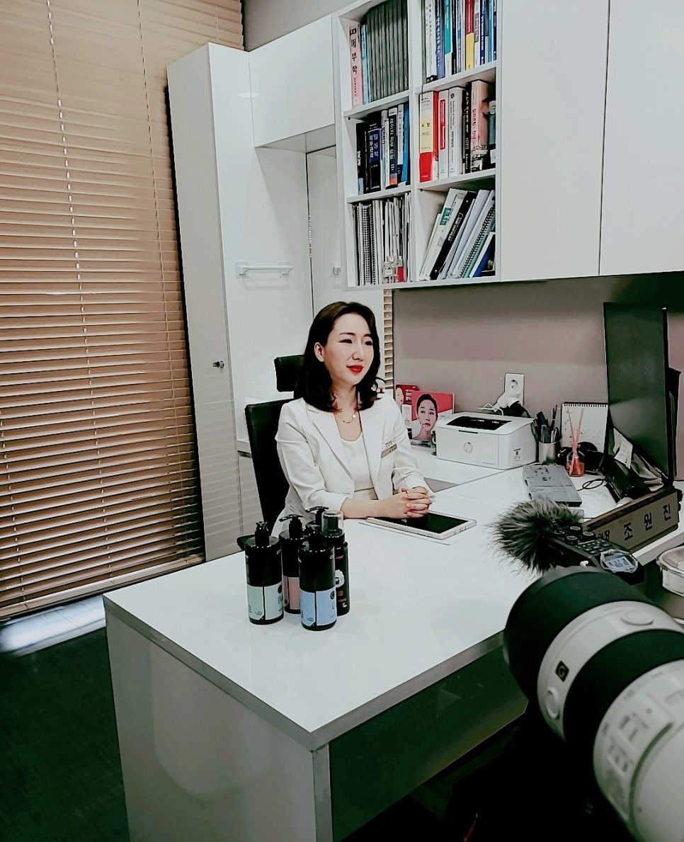 합정역피부관리 차이의원 조원진 원장님의 코스모먼트 광고 촬영! 관련 이미지 4
