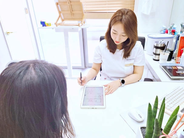 How to Get Eyebrow Tattoo Removal Cleanly in Hongdae image 3