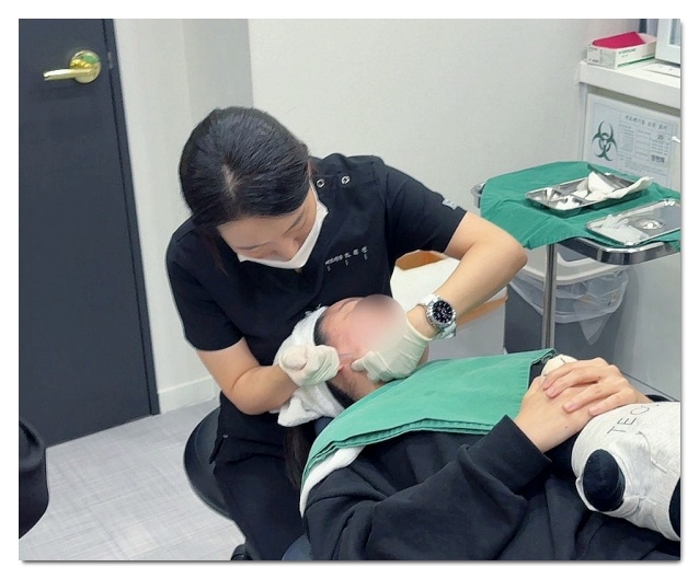 Hongdae Jaw Botox: A Complete Guide to Side Effects That Can Occur While Reducing Jaw Muscles image 9