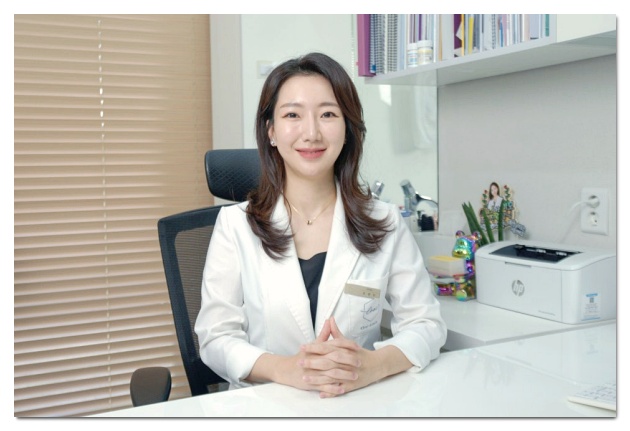 Why Iseurf Uses a Dedicated Eye-Area Tip for Wrinkles Around the Eyes image 1