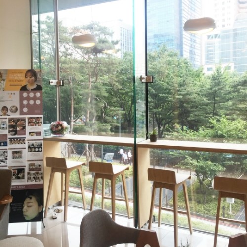 여드름치료는 J핌클케어 (잠실고운세상피부과/잠실피부과추천/잠실여드름피부과추천) 관련 이미지 1