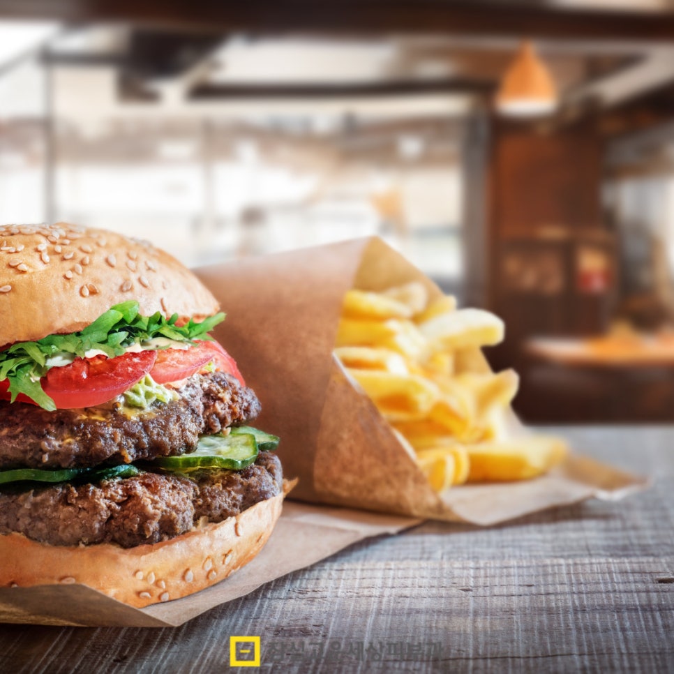 [잠실고운세상피부과] 여드름, &lsquo;음식&rsquo;이 좌우한다. 관련 이미지 3