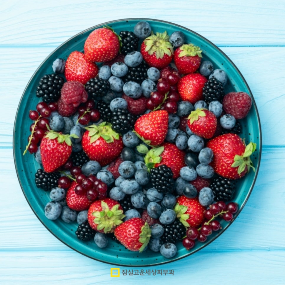 여드름 관리 식단, &lsquo;피해야 할 음식 vs 권장할 음식&rsquo; 관련 이미지 8