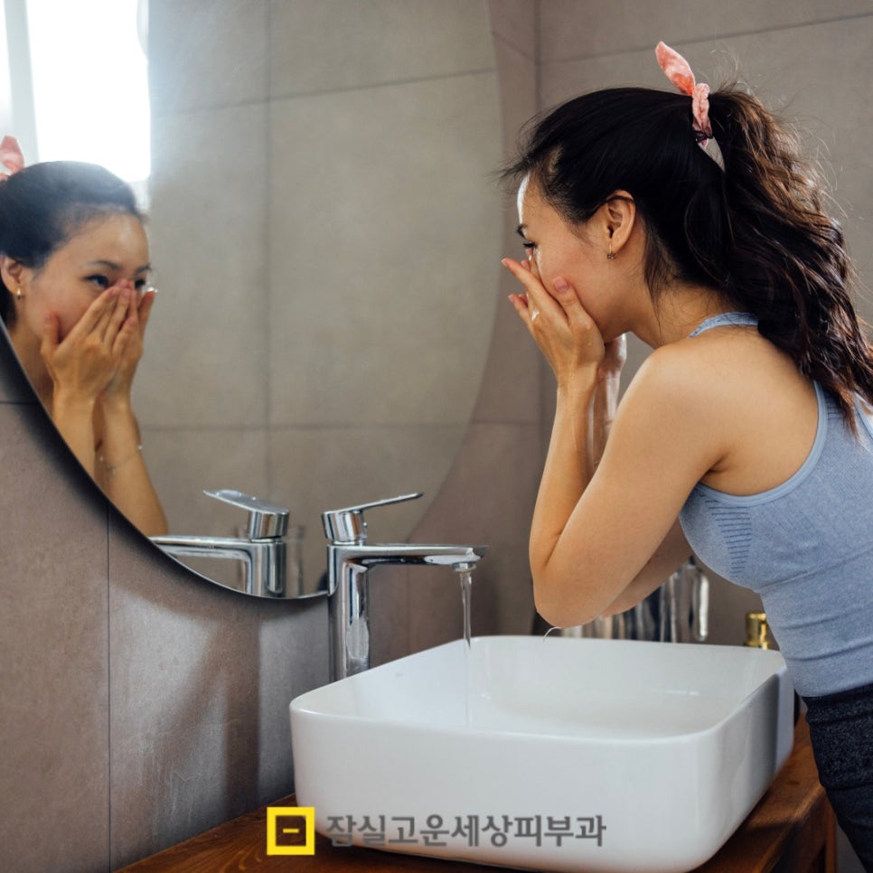 세안법만 바꿔도 환절기 피부 자극 50% 줄일 수 있어요 관련 이미지 9