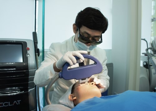 지긋지긋한 여름 여드름, 잠실피부과에서 관리부터 치료법까지 제대로 알아봐요! (잠실고운세상피부과/잠실피부과추천/잠실PDT/잠실여드름/잠실역피부과) 관련 이미지 6