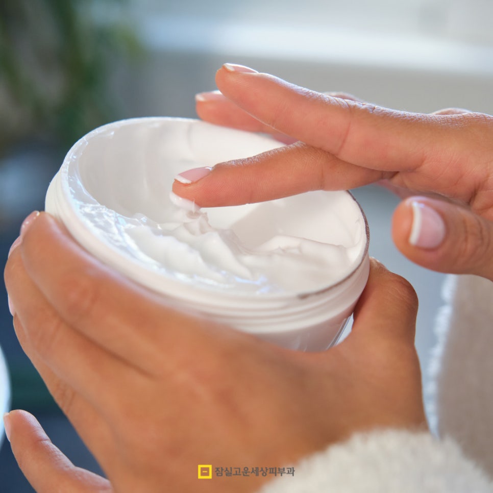 피부 노화 방지를 위한 5가지 핵심 관리법 관련 이미지 4