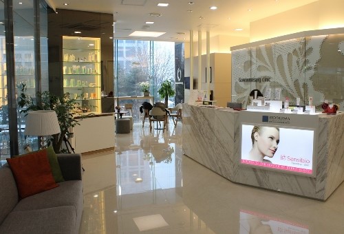 지긋지긋한 여름 여드름, 잠실피부과에서 관리부터 치료법까지 제대로 알아봐요! (잠실고운세상피부과/잠실피부과추천/잠실PDT/잠실여드름/잠실역피부과) 관련 이미지 1